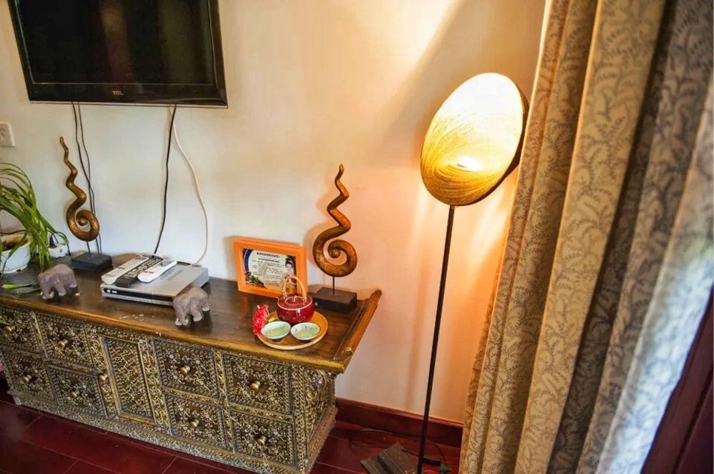 Xishuangbanna Elephanthome Boutique Guest House Exterior photo